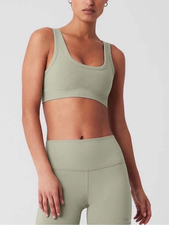 ALO Yoga Other - ALO Yoga Ribbed Scoop Sports Bra in Sage Green